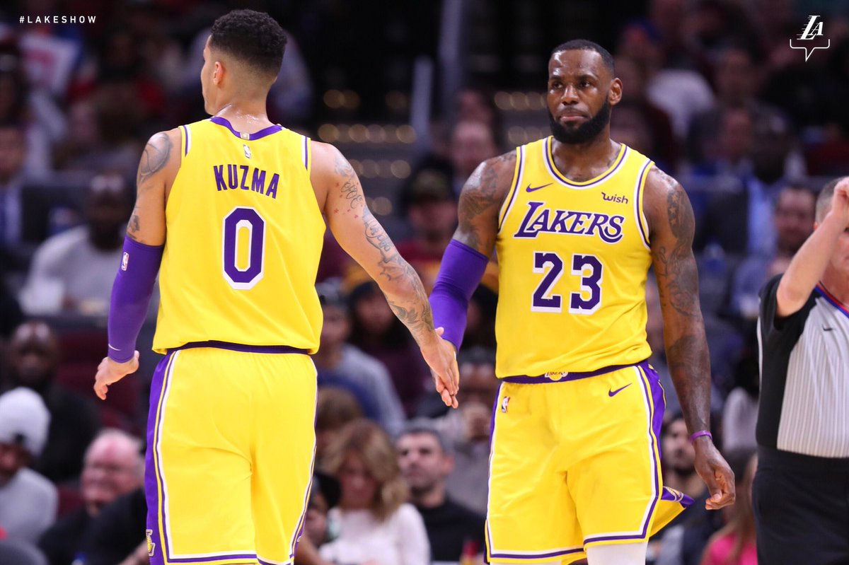 势均力敌的 势均力敌的